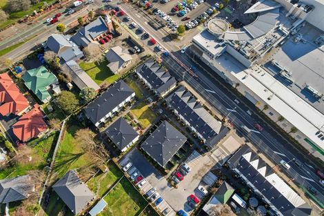 Photo of property in 1/8 New Brighton Road, Shirley, Christchurch, 8061