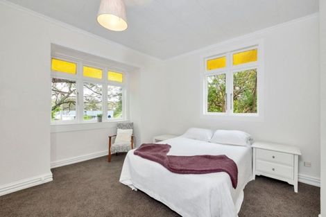 Photo of property in 21 Glendale Road, Glen Eden, Auckland, 0602