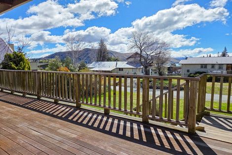 Photo of property in 5 Scott Street, Lake Tekapo, 7999