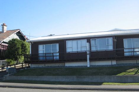 Photo of property in 28 Ure Street, South Hill, Oamaru, 9400