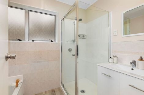 Photo of property in 30 Davis Grove, Wainuiomata, Lower Hutt, 5014