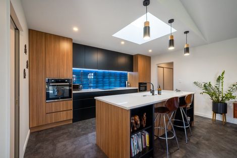 Photo of property in 2 Deans Place, Amberley, 7410