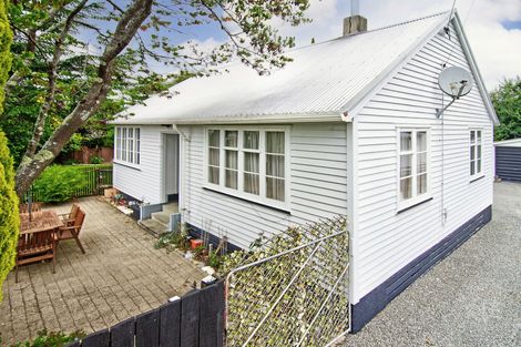 Photo of property in 3 Montgomery Place, Lansdowne, Masterton, 5810