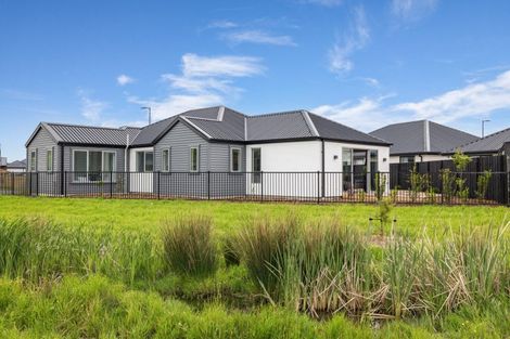 Photo of property in 2 Larissa Road, Halswell, Christchurch, 8025