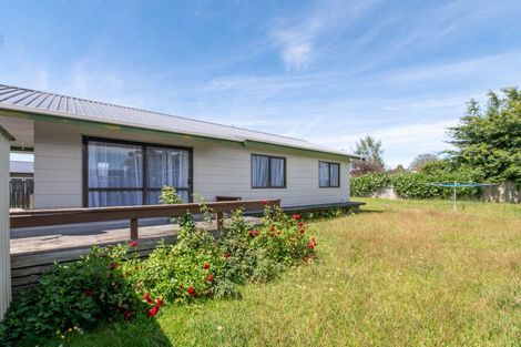 Photo of property in 30 Konene Street, Utuhina, Rotorua, 3015