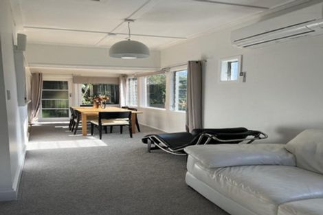 Photo of property in 104 Fulford Street, New Plymouth, 4310