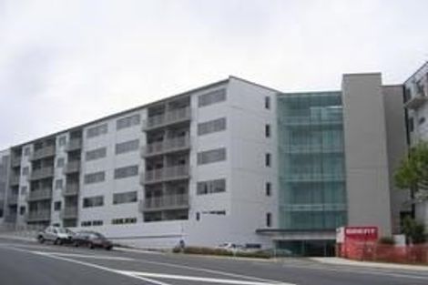 Photo of property in Shoal Haven Apartments, 112a/130 Anzac Street, Takapuna, Auckland, 0622