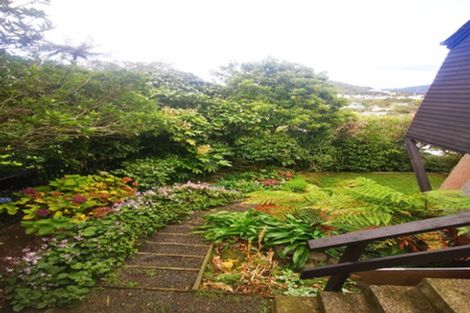 Photo of property in 16 Indira Place, Khandallah, Wellington, 6035