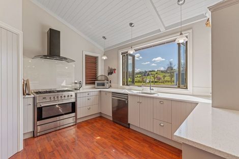 Photo of property in 83 Hitiri Road, Kinloch, Taupo, 3377