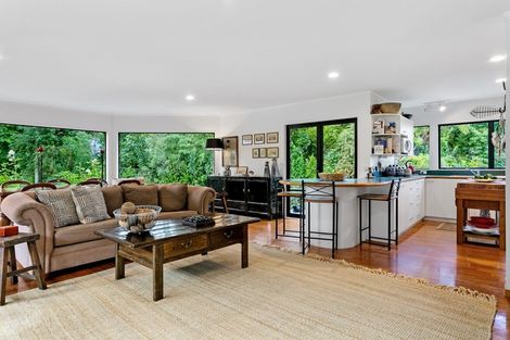 Photo of property in 28 Te Kopua Street, Acacia Bay, Taupo, 3330