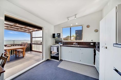 Photo of property in 100 Haven Street, Moeraki, Palmerston, 9482