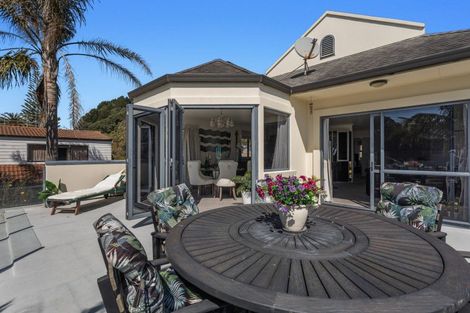 Photo of property in 53 Pohutukawa Avenue, Ohope, 3121