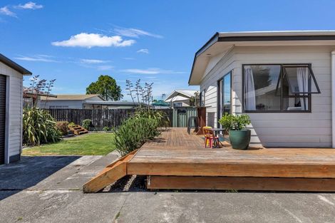 Photo of property in 80 Main Street, Edgecumbe, 3120