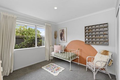 Photo of property in 18 Hampstead Close, Rangiora, 7400