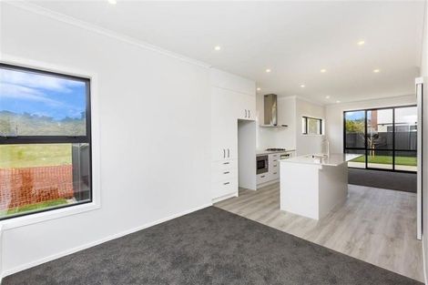 Photo of property in 1 Fitch Lane, Wallaceville, Upper Hutt, 5018