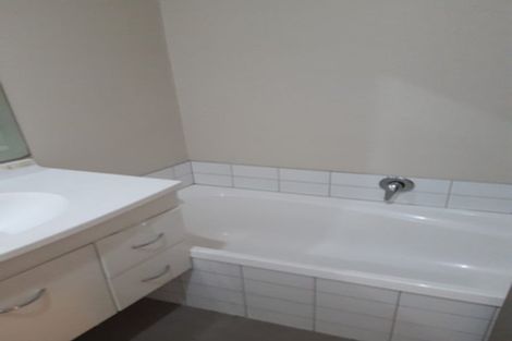 Photo of property in 12/64 Kawaha Point Road, Kawaha Point, Rotorua, 3010