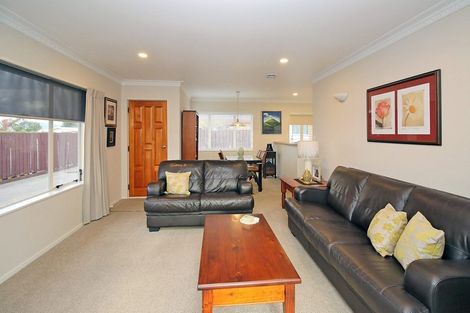 Photo of property in 2/262 Bank Street, Te Awamutu, 3800