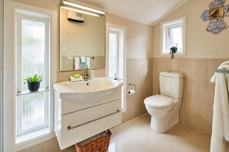 Photo of property in 21 Reading Street, Karori, Wellington, 6012