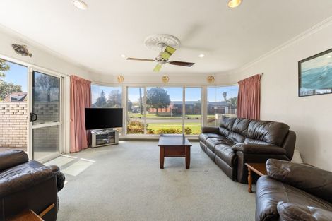 Photo of property in 56 Evans Road, Papamoa Beach, Papamoa, 3118