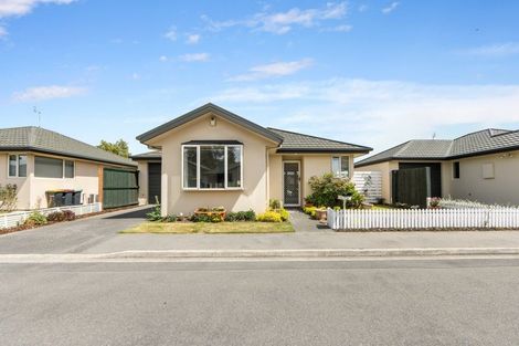 Photo of property in 38h English Street, Sockburn, Christchurch, 8042