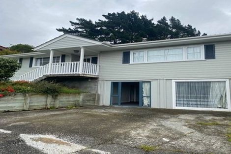 Photo of property in 34 Westhaven Drive, Tawa, Wellington, 5028