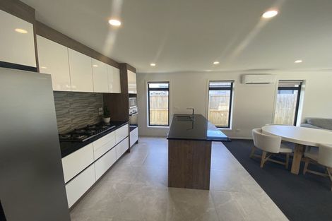 Photo of property in 22 Arahi Place, Rototuna North, Hamilton, 3210