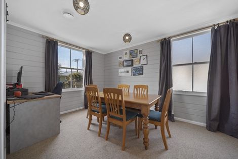 Photo of property in 77a Rata Street, Inglewood, 4330