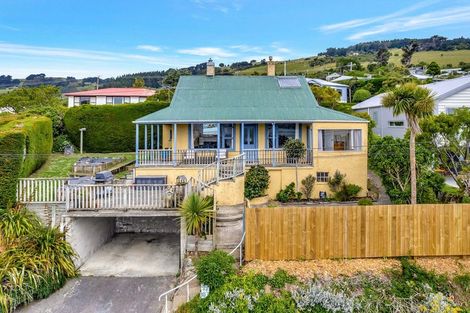 Photo of property in 42 Marion Street, Macandrew Bay, Dunedin, 9014