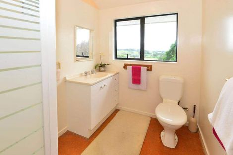 Photo of property in 114 Kennedy Road, Dairy Flat, Albany, 0792