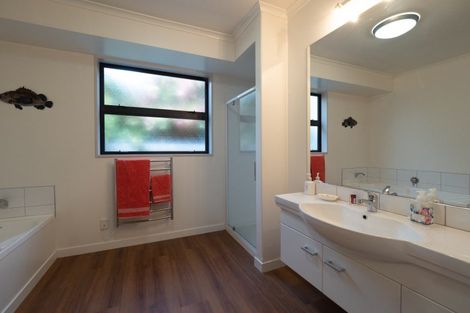 Photo of property in 17 Buckleys Terrace, Tinwald, Ashburton, 7700