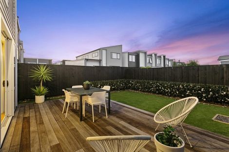 Photo of property in 10 Skylark Road, Hobsonville, Auckland, 0616