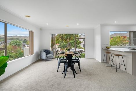 Photo of property in 50 Te Puia Drive, Aotea, Porirua, 5024