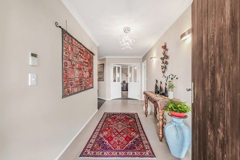 Photo of property in 72 Rotherham Drive, West Melton, 7618