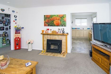 Photo of property in 3 Montgomery Place, Lansdowne, Masterton, 5810