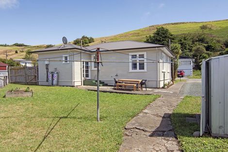 Photo of property in 71 Emano Street, Toi Toi, Nelson, 7010