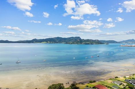 Photo of property in 15 Puroto Place, One Tree Point, 0118