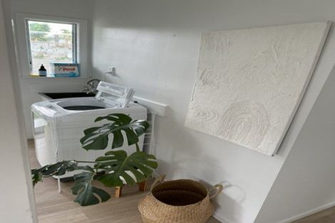 Photo of property in 1/11 Dinglebank Road, Mount Wellington, Auckland, 1060
