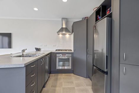 Photo of property in 9/19 Glencarron Place, Bethlehem, Tauranga, 3110