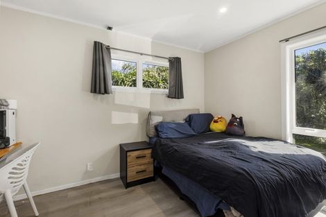 Photo of property in 10 Linwood Way, Island Bay, Wellington, 6023