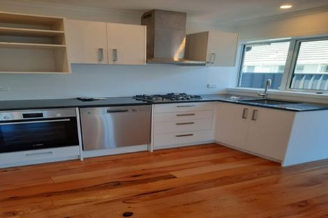 Photo of property in 16 Nelson Street, Petone, Lower Hutt, 5012