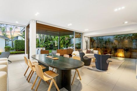 Photo of property in 7 Peel Street, Westmere, Auckland, 1022