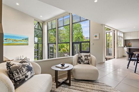 Photo of property in 60a Saint Georges Bay Road, Parnell, Auckland, 1052