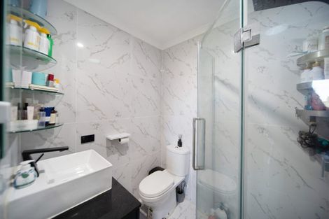 Photo of property in 34a Cramond Drive, Mangere East, Auckland, 2024