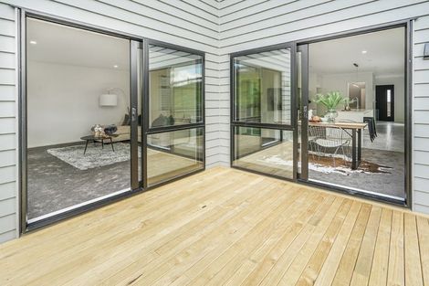 Photo of property in 11 Oku Close, Hillcrest, Hamilton, 3216