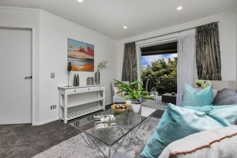 Photo of property in The Grand Apartments, 2b/4 Kell Drive, Albany, Auckland, 0632