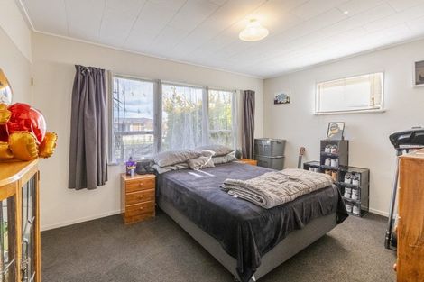 Photo of property in 48 Ranfurly Street, Tamatea, Napier, 4112