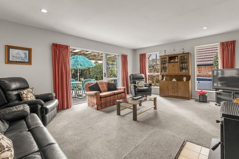Photo of property in 10 Natalie Place, Harewood, Christchurch, 8051