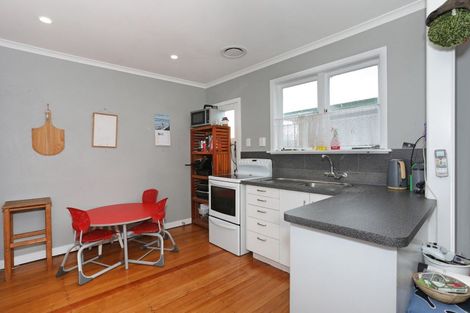 Photo of property in 12 Pharazyn Street, Feilding, 4702