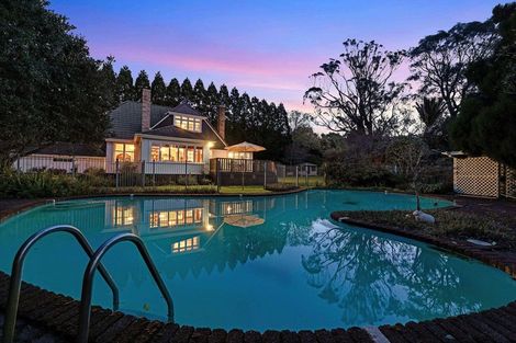 Photo of property in 140 Junction Road, Mangorei, New Plymouth, 4371