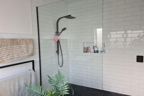 Photo of property in 227 The Esplanade, Petone, Lower Hutt, 5012